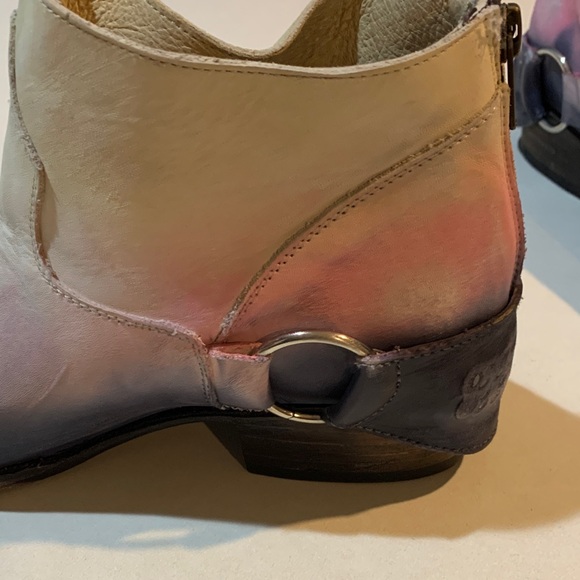 Freebird by StevenGradient Ankle Boots - Picture 2 of 16